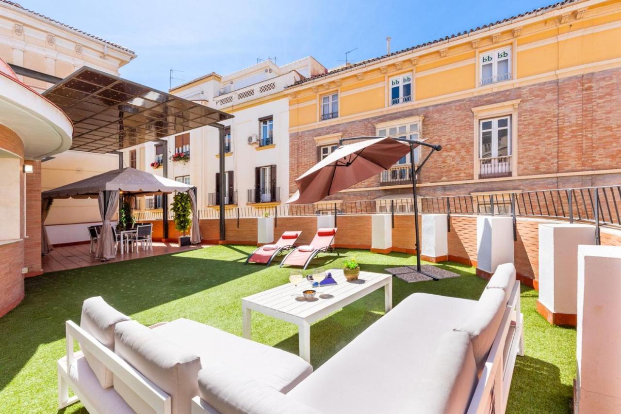 Gran Terraza Con Vistas A Calle Larios Málaga Exterior foto